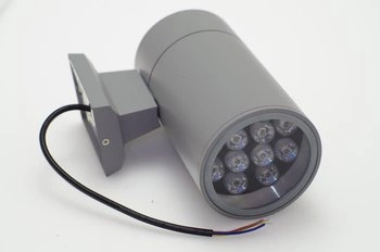 Lampa elewacyjna natynkowa punktowa kinkiet szara 1x9W 1200lm IP65 Kąt świecenia: 45 °